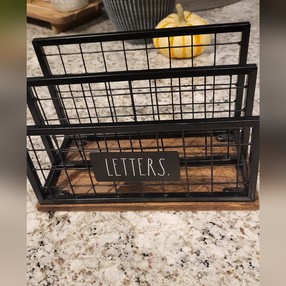 Rae Dunn Black Metal Wire Letter Holder